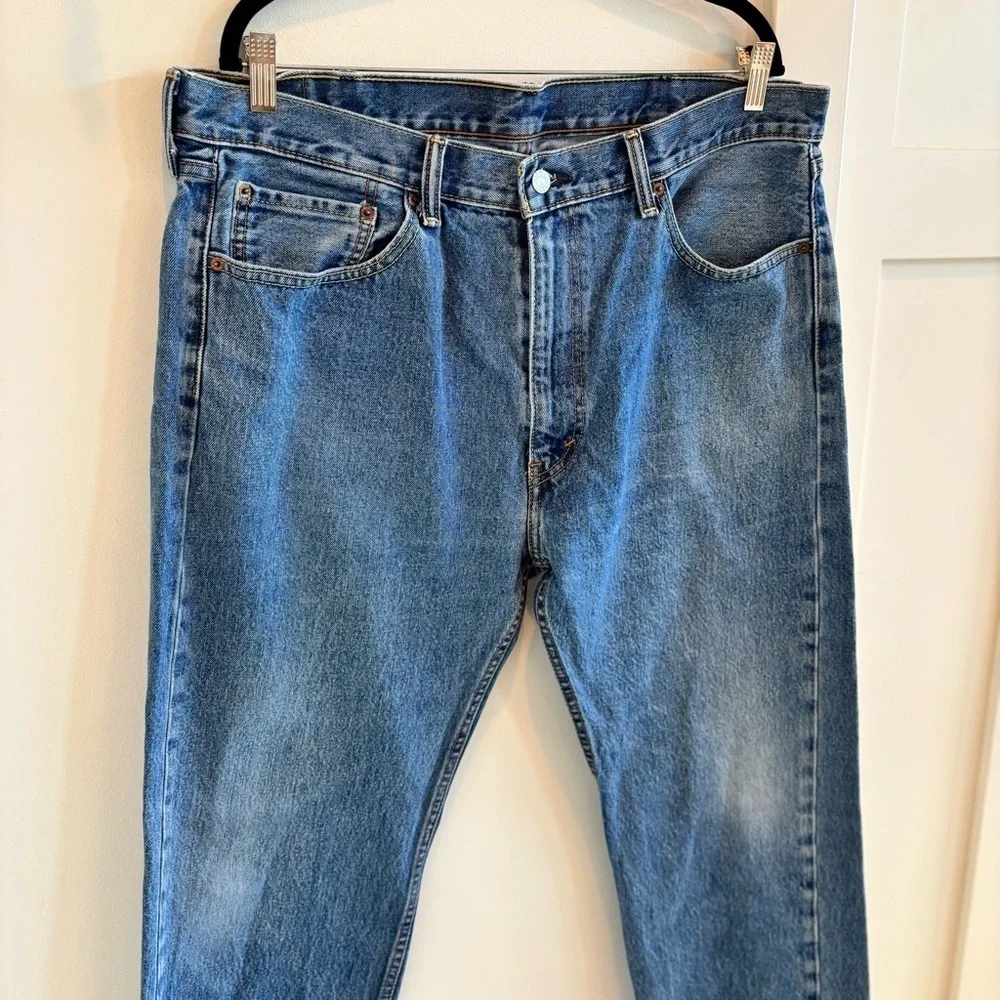 Levi's Men's 505 Denim Medium Wash 5 Pocket Straight Leg Jeans Size 40x34